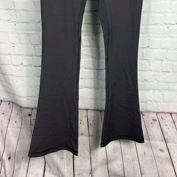 [ NWT ] Size 12 Dark Gray Lululemon align mini Flare Pant regarding - Picture 2 of 8